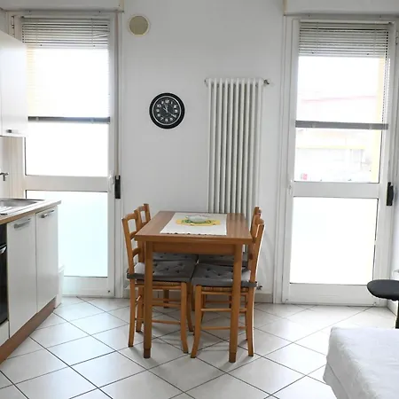 Se131 - Senigallia, Bilocale Con Aria Condizionata E Terrazzo Apartment